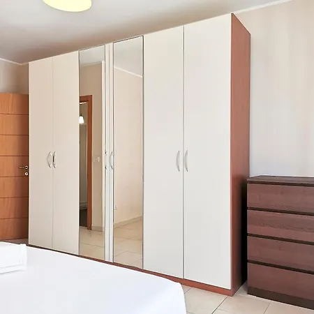 Maison Calo דירה *